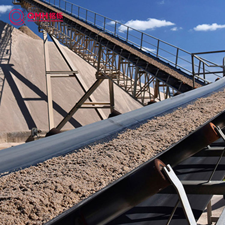 چه چیزی باعث می شود تسمه نقاله پارچه ای بهترین انتخاب برای جابجایی مواد مدرن باشد؟